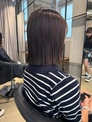 ミディアム 須藤 優真 切りっぱなしボブのヘアスタイル
