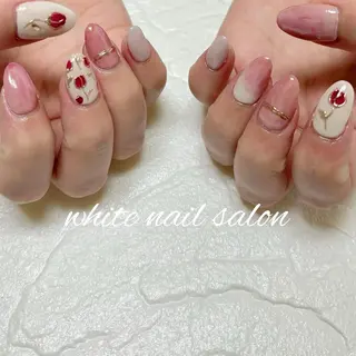 ネイル white nail salonのネイルデザイン