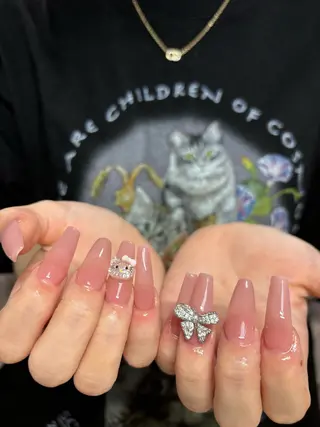 ネイル I pinknail 韓国風·持ち込み専門のネイルデザイン