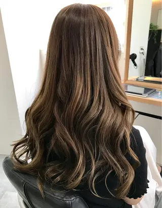 ロング カラー 川崎 龍馬のヘアスタイル