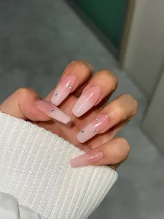 ネイル TIMELESS 🤍Nagisaのネイルデザイン