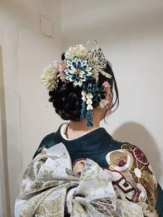 ヘアアレンジ 🇰🇷透明感×ハイ トーン🌟tomoのヘアスタイル