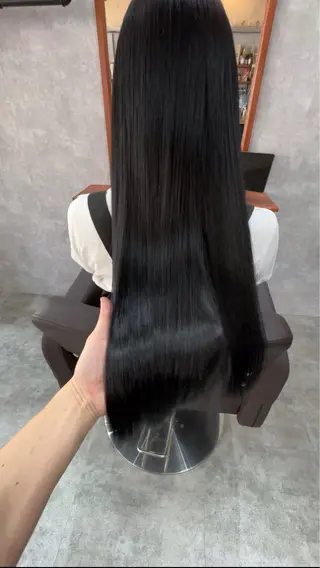 ロング シールドヘアー/那覇 /縮毛矯正/ブリーチのヘアスタイル