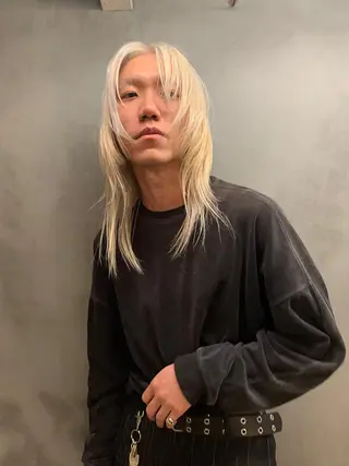 セミロング 佐藤 純生のヘアスタイル