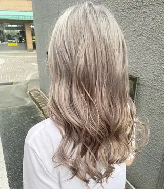 ロング beauty beast防府店のヘアスタイル