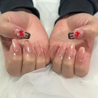 ネイル nailsalon_ riri♡のネイルデザイン