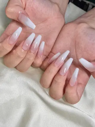 ネイル マツエク・マツパ アイブロウ Nail&eye Belire 新宿のネイルデザイン