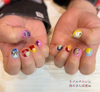 ネイル ショートネイル 森のさんぽ道のネイルデザイン