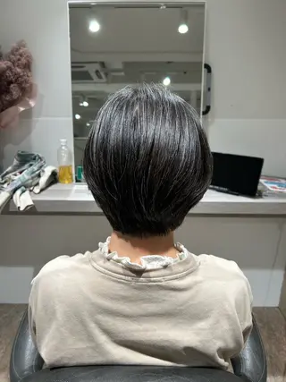 ショート 武井 哉子のヘアスタイル
