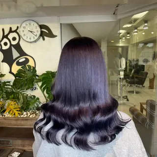 ミディアム カラー Hiroto／ インナーカラー／神戸のヘアスタイル