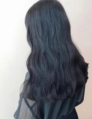 ロング カラー HATSUMEI ゆうまのヘアスタイル