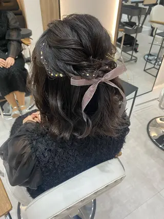 ヘアアレンジ 髪質改善/艶カラー 🎀レイヤーカットのヘアスタイル