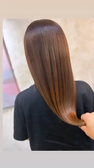 ロング 生澤 千尋のヘアスタイル