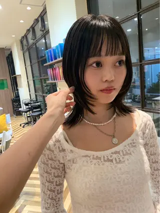 ミディアム 戸丸 絵夢のヘアスタイル