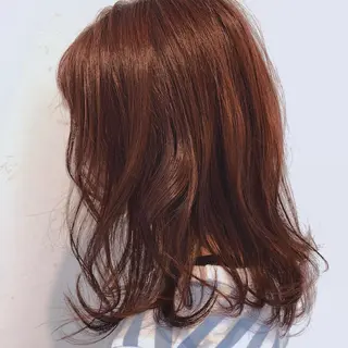 ミディアム カラー 伊藤 さやかのヘアスタイル