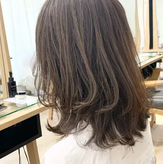 セミロング カラー パーマ ヘアアレンジ メンズ キッズ ネイル マツエク・マツパ レイヤーカット 🌿透け感カラーのヘアスタイル