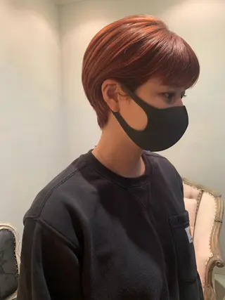 ショート カラー SAKINO. ベージュカラーのヘアスタイル