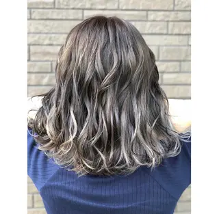 ショート カラー アンドウ ユウ/ レイヤーカット/韓国のヘアスタイル