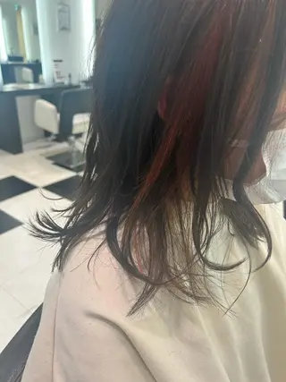 セミロング カラー SOCIE上大岡✂️ 飯田 萌香のヘアスタイル