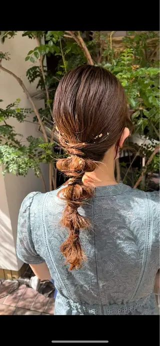 ロング 早稲田 千尋のヘアスタイル