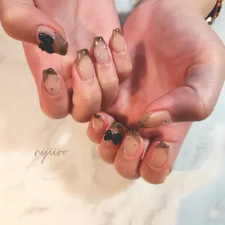 ネイル nijiiro🌈 サトウのネイルデザイン