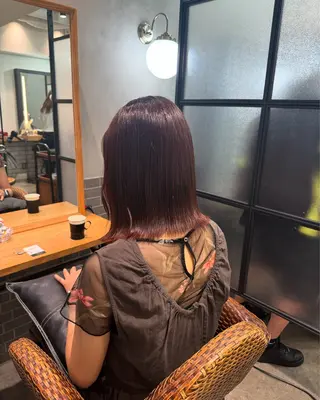 ミディアム カラー 暖色カラー🤎Red Neo meiのヘアスタイル