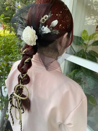 セミロング カラー ヘアアレンジ 鴫原 亜弥のヘアスタイル