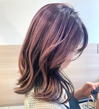 ミディアム カラー 大阪ヴィーガンサロン KANAKOのヘアスタイル