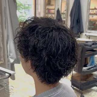 ミディアム パーマ メンズ 💥桜木町メンズ専門 💥ルキのヘアスタイル