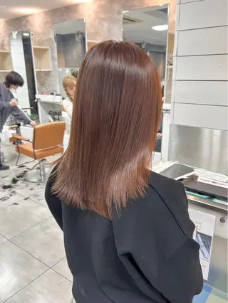 セミロング 秋山 空澄のヘアスタイル