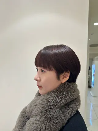 ショート カラー ヘアアレンジ タイトボブ個性派カラ ーAKANEのヘアスタイル