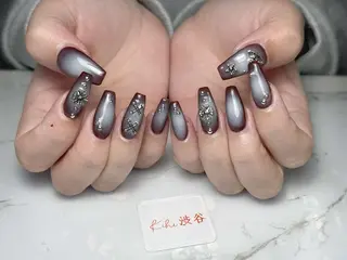 ネイル 💕鈴木ユリ パラジェル/オフ無料のネイルデザイン