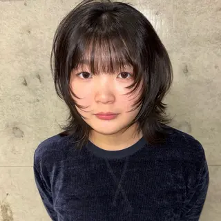 ミディアム 瑠己杏 :ボブ/ ハイトーンワンカラーのヘアスタイル