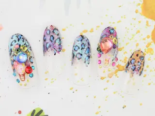 ネイル mano nella manoのネイルデザイン