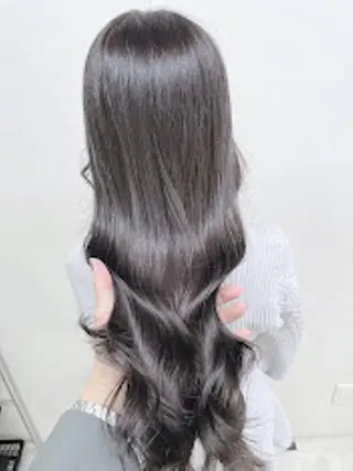 カラー 🪞【公式】表参道 🪞knot🪞のヘアスタイル
