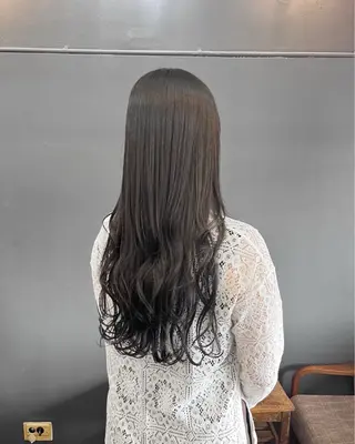 ロング カラー 暗髪とオリーブ🌿 渡辺拓人のヘアスタイル