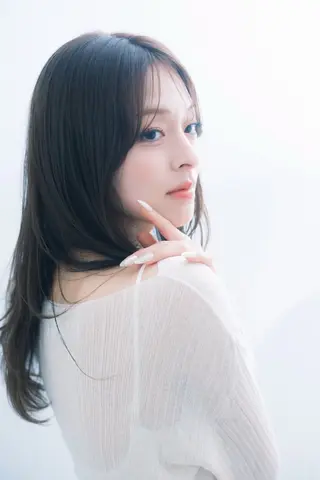 ロング カラー yu mekaのヘアスタイル