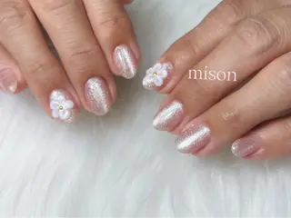 ネイル mison 安形友花のネイルデザイン