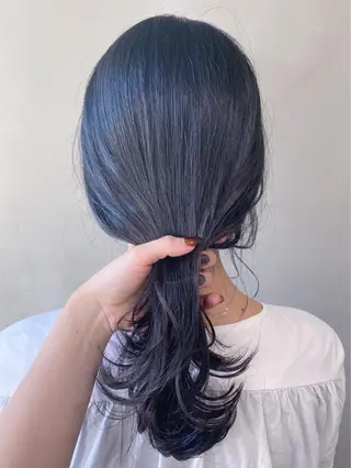 セミロング カラー Hatanaka Airiのヘアスタイル