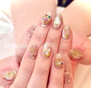 ネイル Minamo 🩵のネイルデザイン
