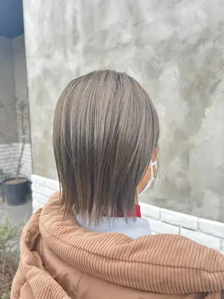 ショート カラー 大場 愛理のヘアスタイル
