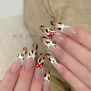 ネイル BLUE CORAのネイルデザイン