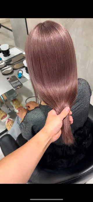 セミロング FLEEK 安立徹のヘアスタイル