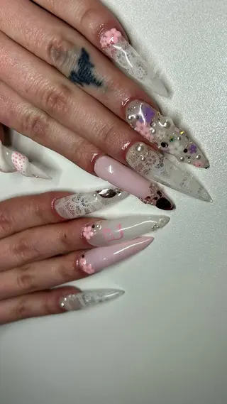 ネイル Ronny ロニ 森ノ宮❤のネイルデザイン