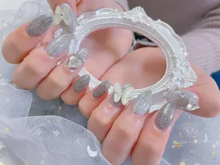 ネイル ネイルサロンエクラ 🫧Shizukaのネイルデザイン