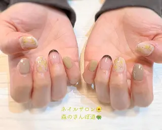 ネイル ショートネイル 森のさんぽ道のネイルデザイン