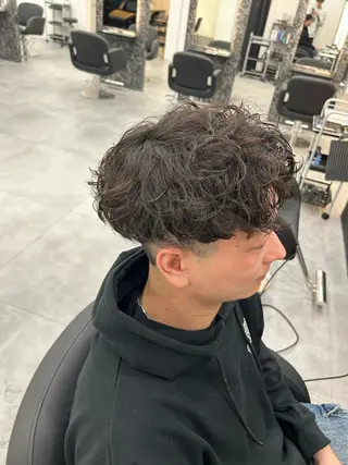 メンズ 善財 康葵のヘアスタイル