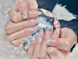 ネイル Nail&eye Belire 新宿のネイルデザイン
