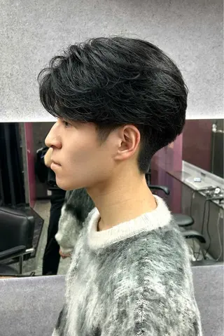 ショート カラー メンズ メンズスタイリスト 前田雄輝のヘアスタイル