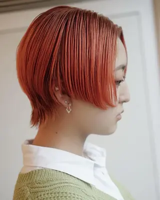 ショート カラー ナガス カズアキのヘアスタイル